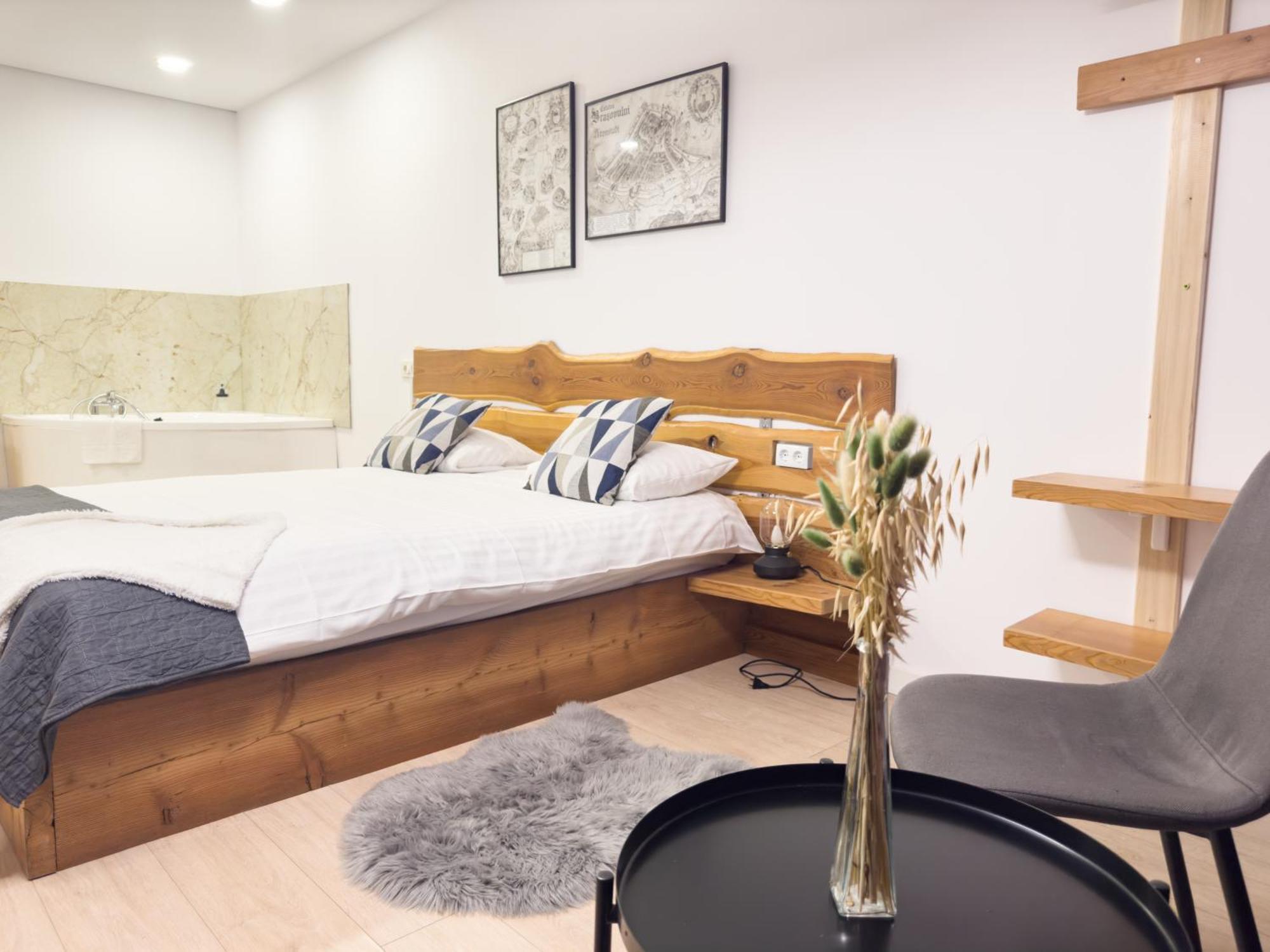 Middlehouse Braşov